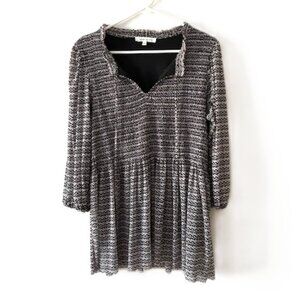 Rose & Olive Black and White Lined Long-Sleeve Tunic